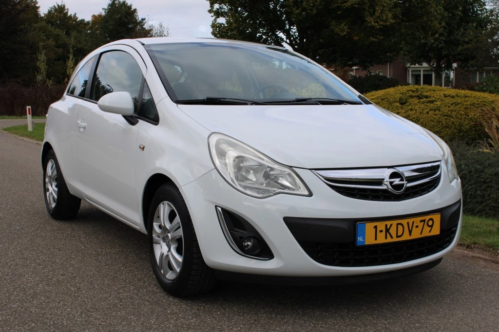 Hoofdafbeelding Opel Corsa