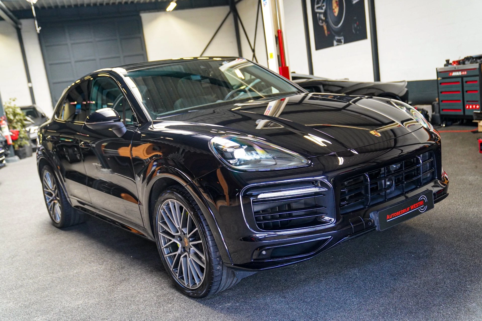 Hoofdafbeelding Porsche Cayenne