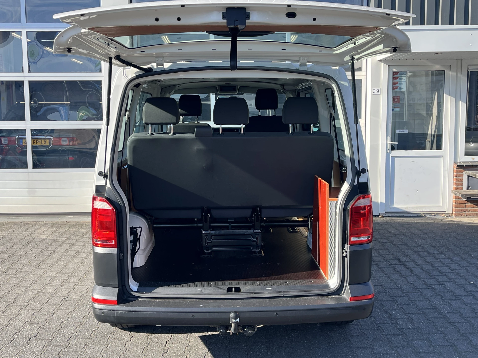 Hoofdafbeelding Volkswagen Transporter