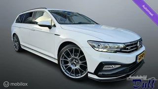 Hoofdafbeelding Volkswagen Passat Volkswagen Passat Variant 1.5 TSI R-Line 20'' BBS velgen!!!!