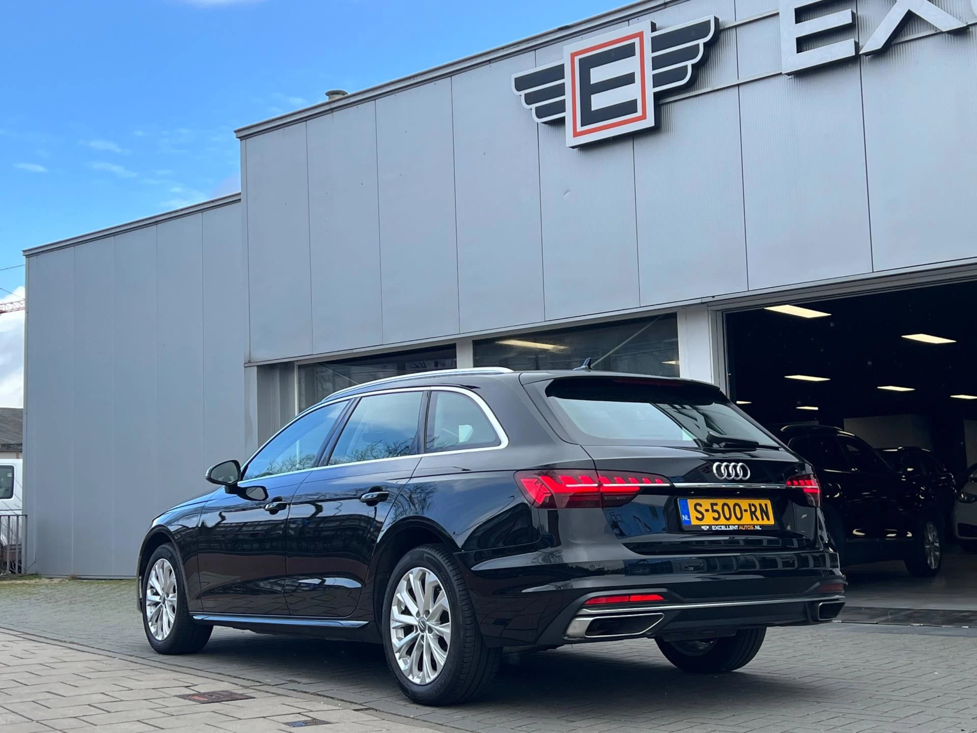 Hoofdafbeelding Audi A4
