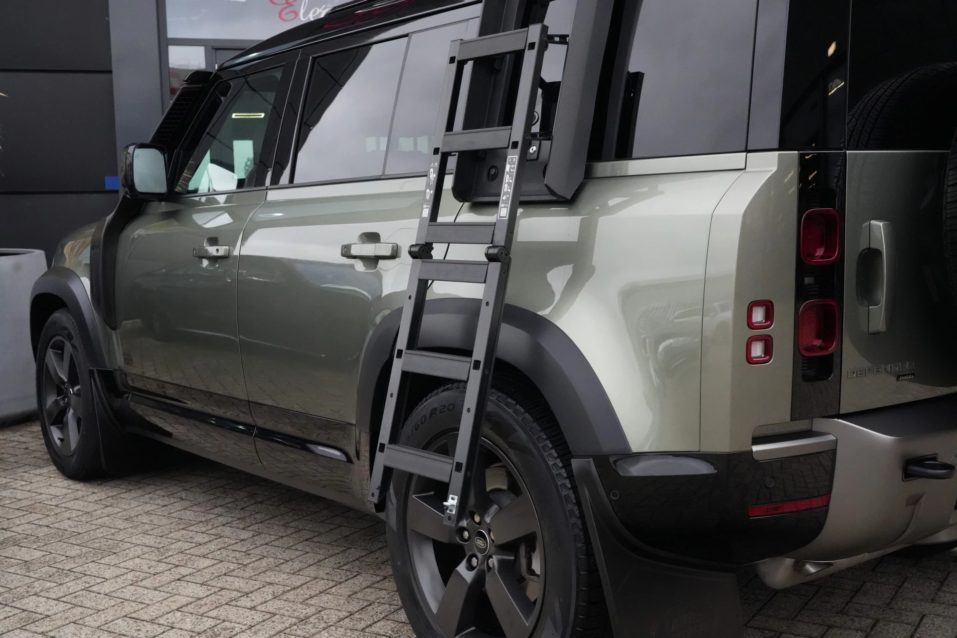 Hoofdafbeelding Land Rover Defender