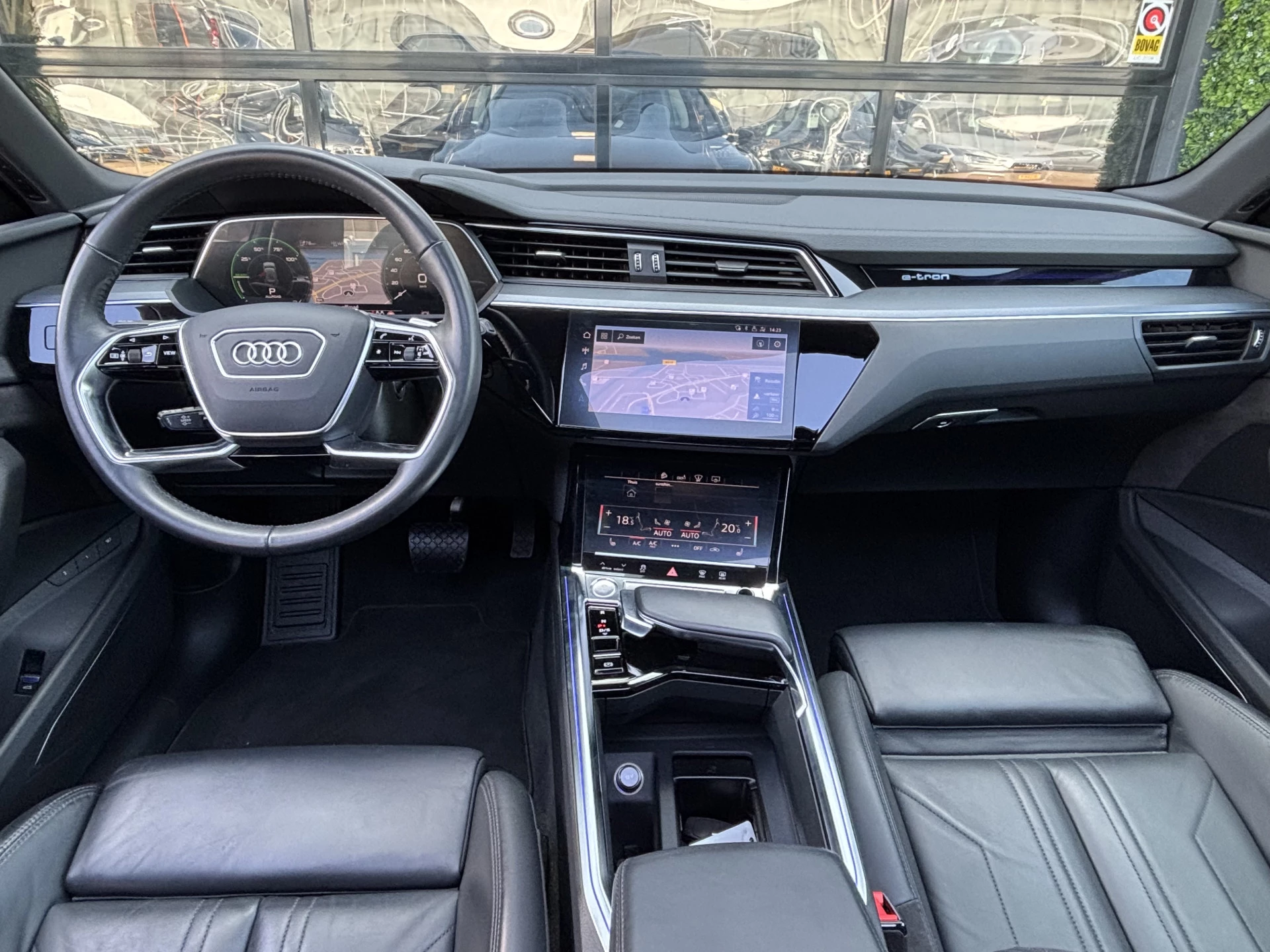 Hoofdafbeelding Audi e-tron