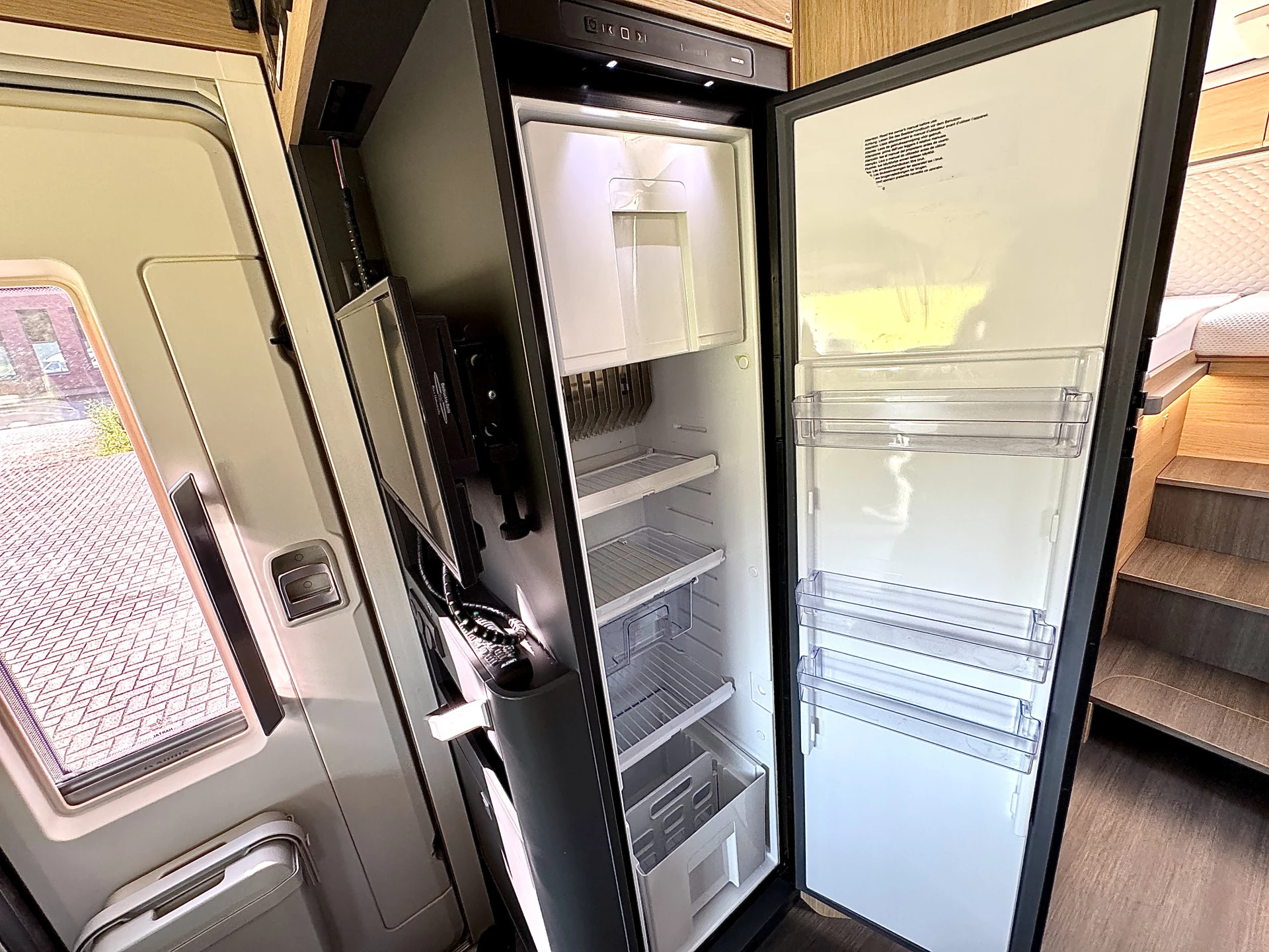 Hoofdafbeelding Adria CORAL 670 SL