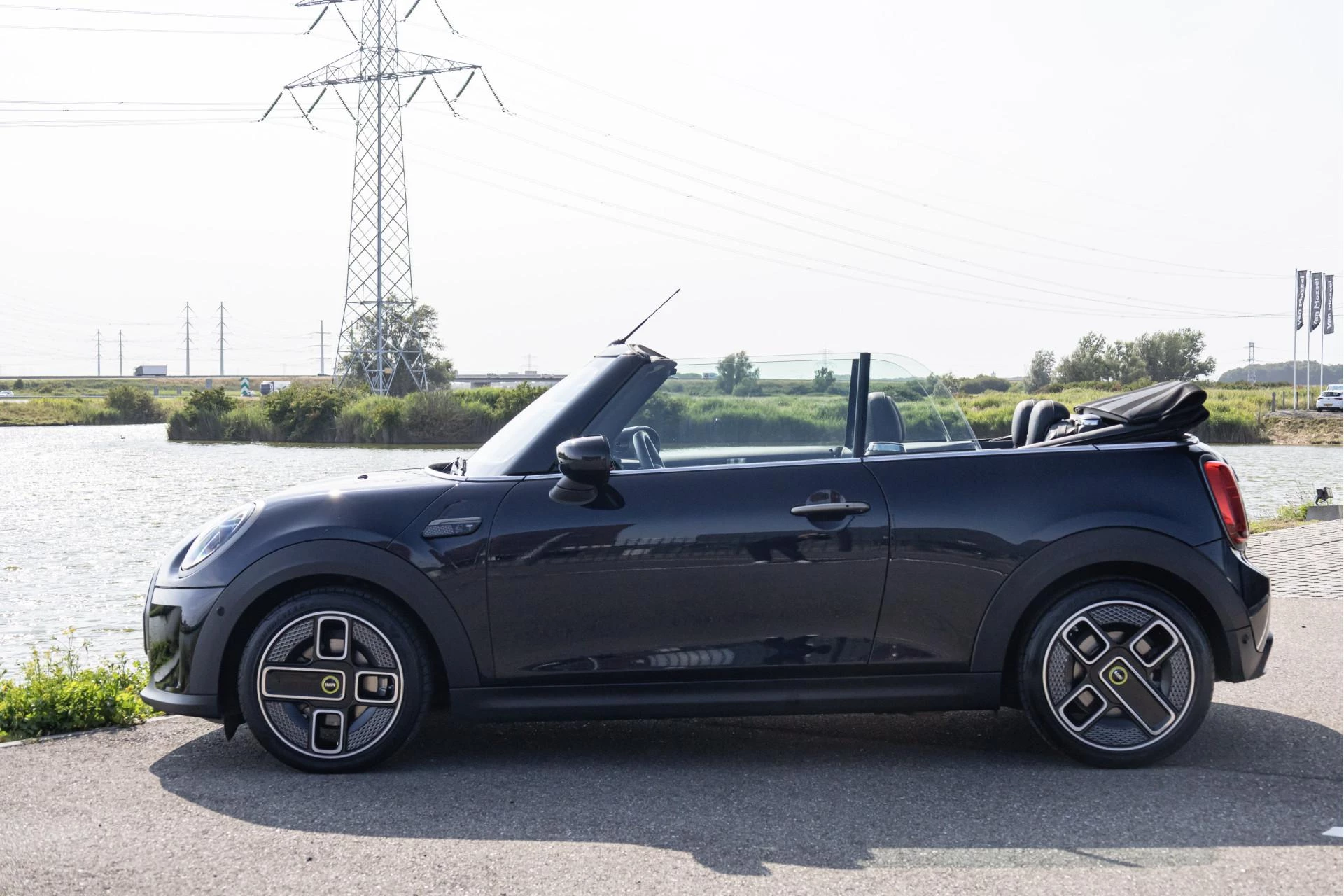 Hoofdafbeelding MINI Cabrio