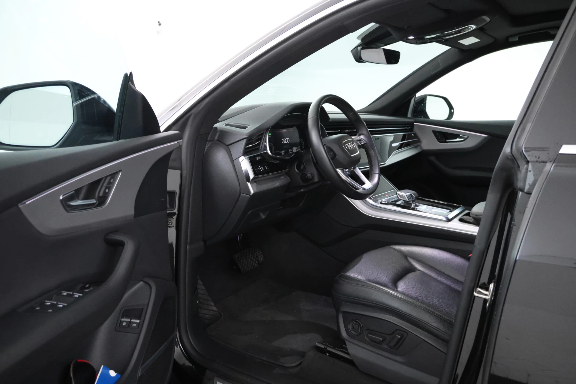 Hoofdafbeelding Audi Q8