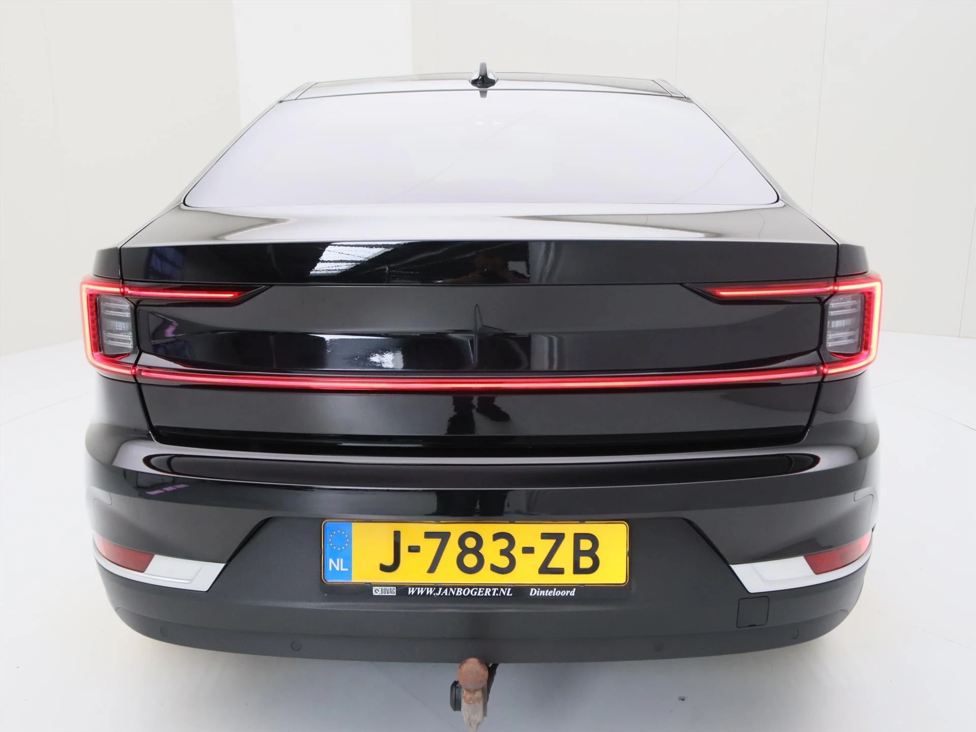 Hoofdafbeelding Polestar 2