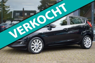 Ford Fiesta 1.0 EcoBoost Titanium Automaat |Navi|Parkeersensoren|LM-velgen|Verwarmde voorruit