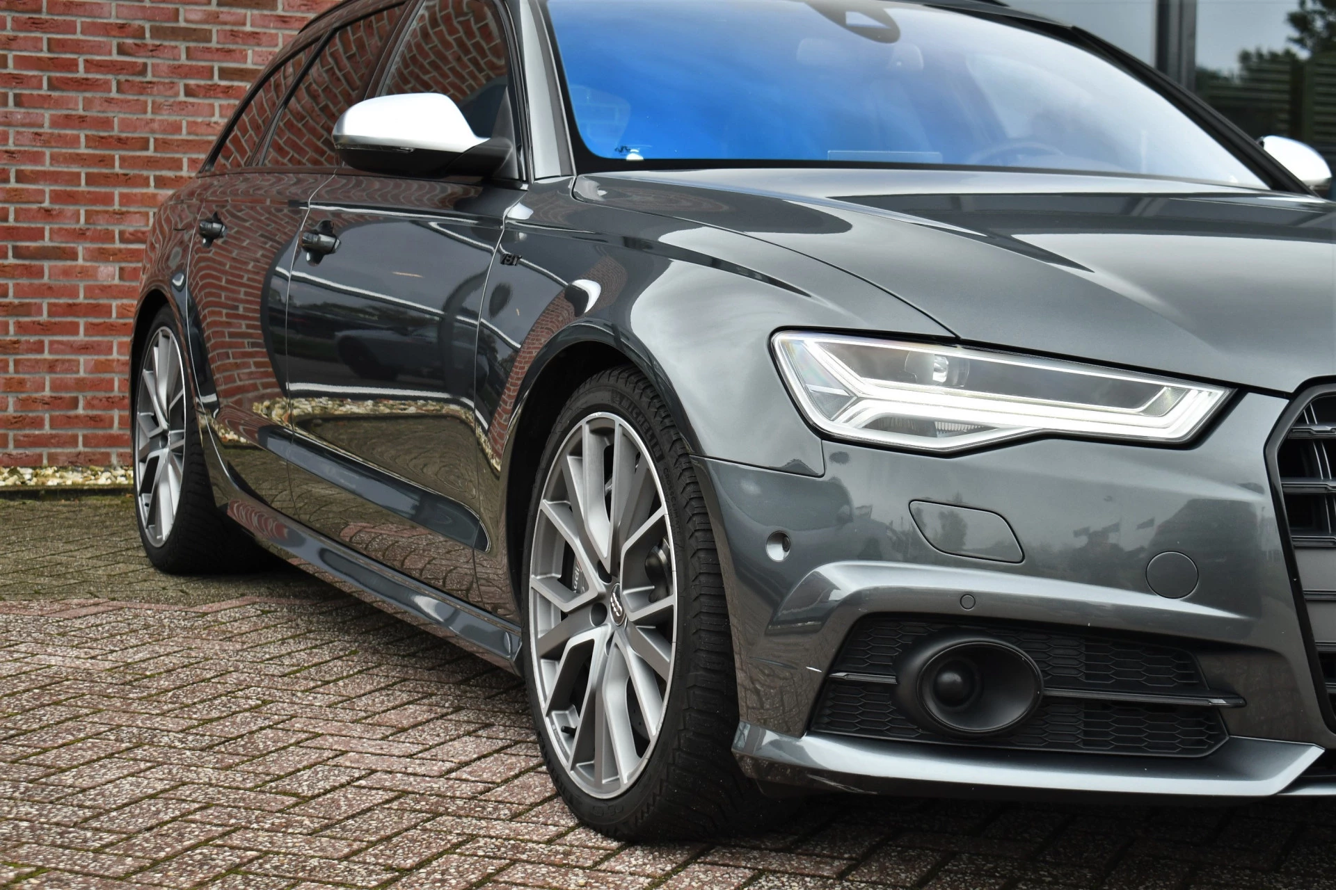 Hoofdafbeelding Audi S6
