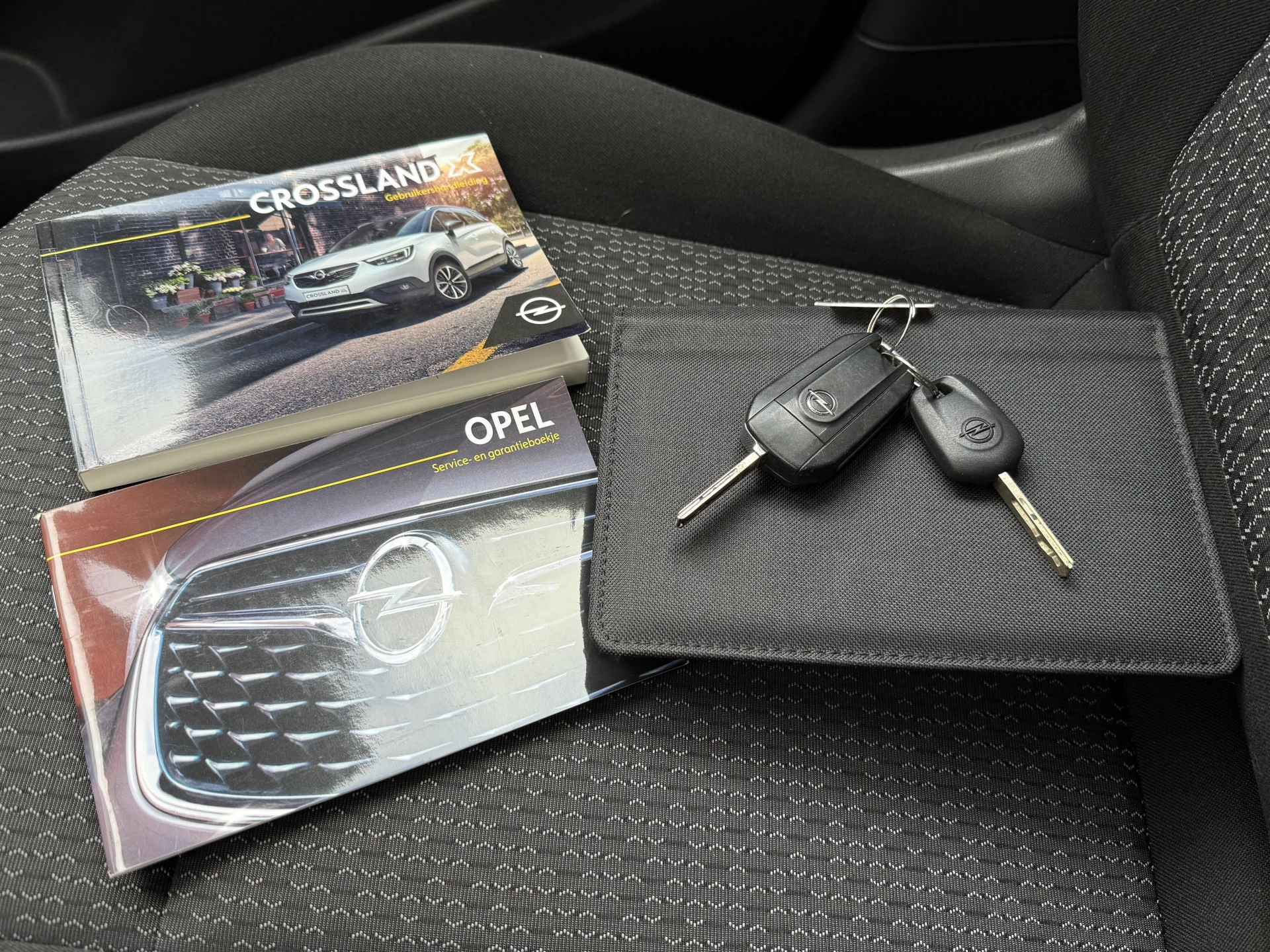 Hoofdafbeelding Opel Crossland X