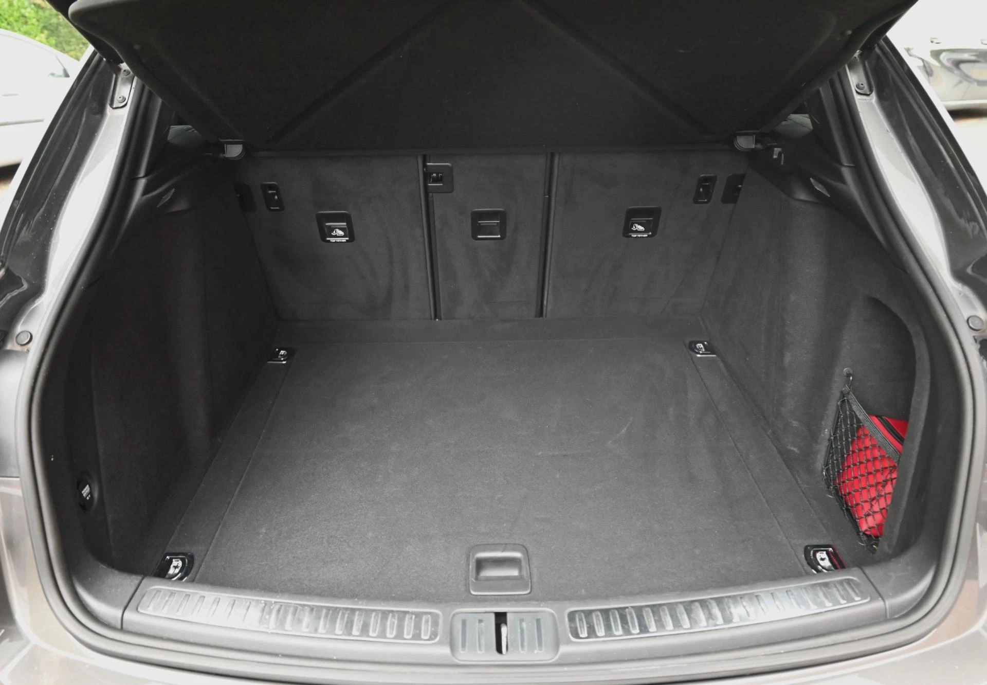 Hoofdafbeelding Porsche Macan