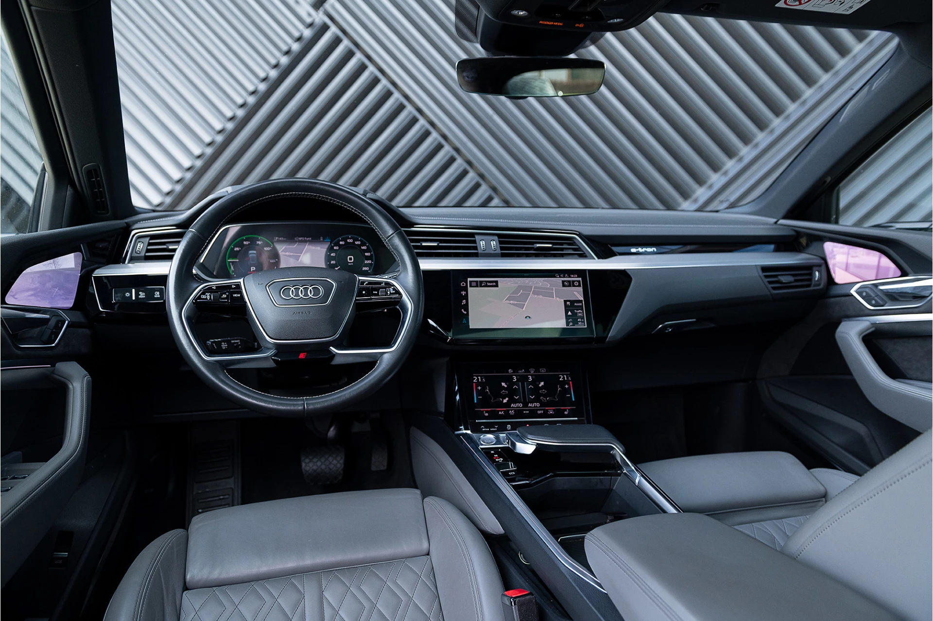 Hoofdafbeelding Audi e-tron