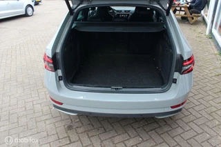 Skoda Superb Combi 1.5 TSI ACT Sportline Canton/NW-Type/NAP