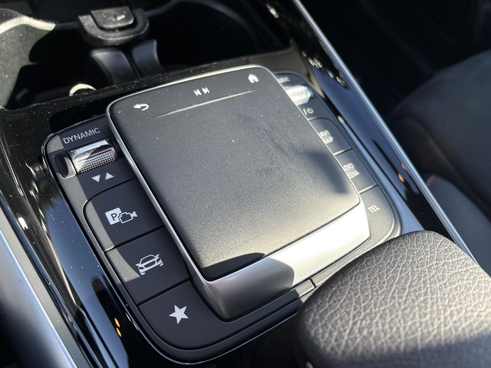 Hoofdafbeelding Mercedes-Benz EQA