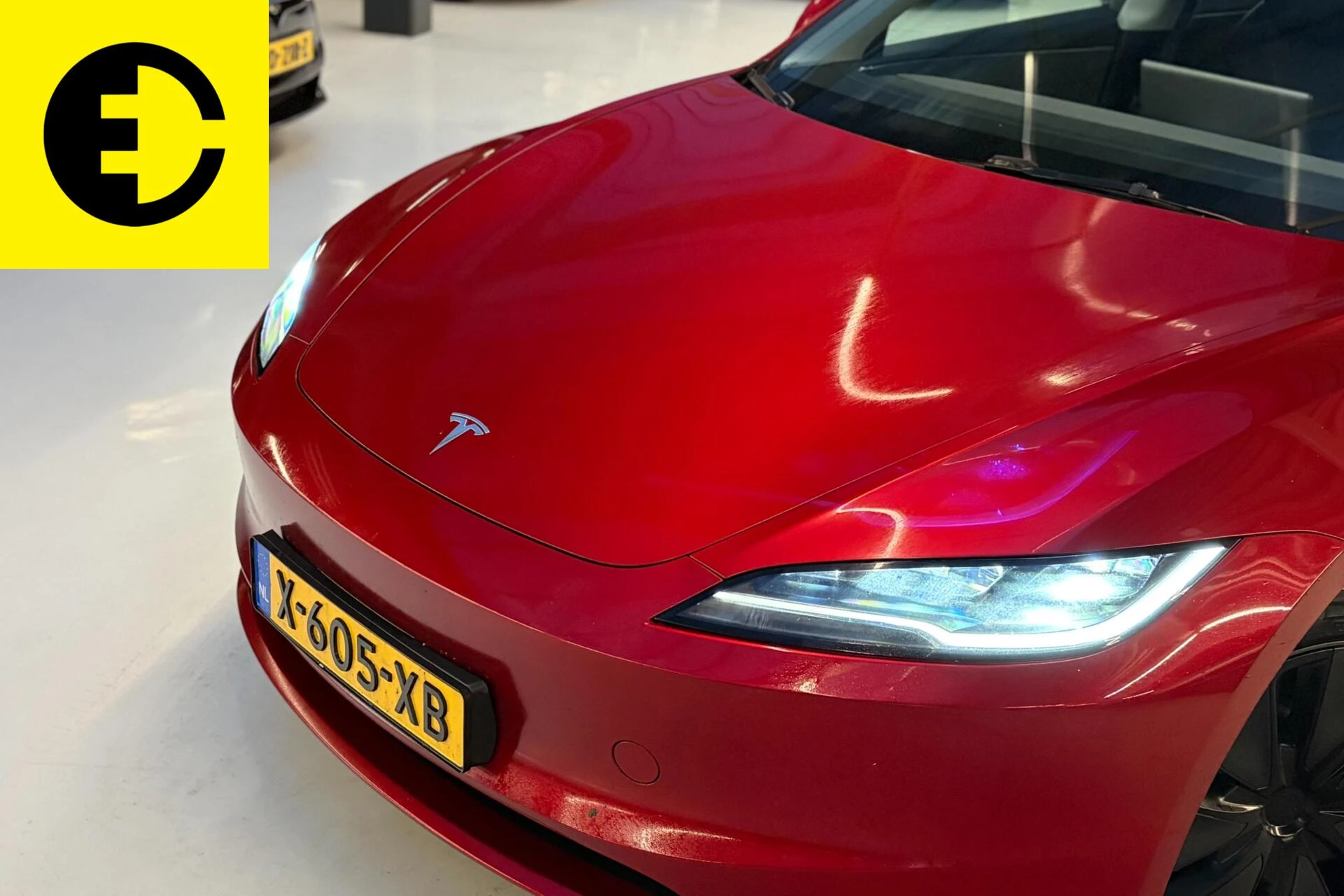 Hoofdafbeelding Tesla Model 3