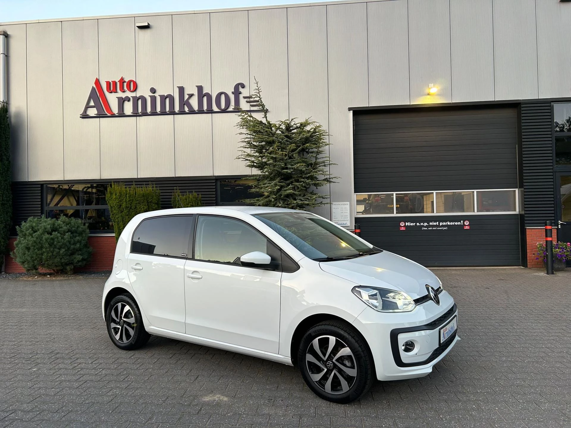 Hoofdafbeelding Volkswagen up!