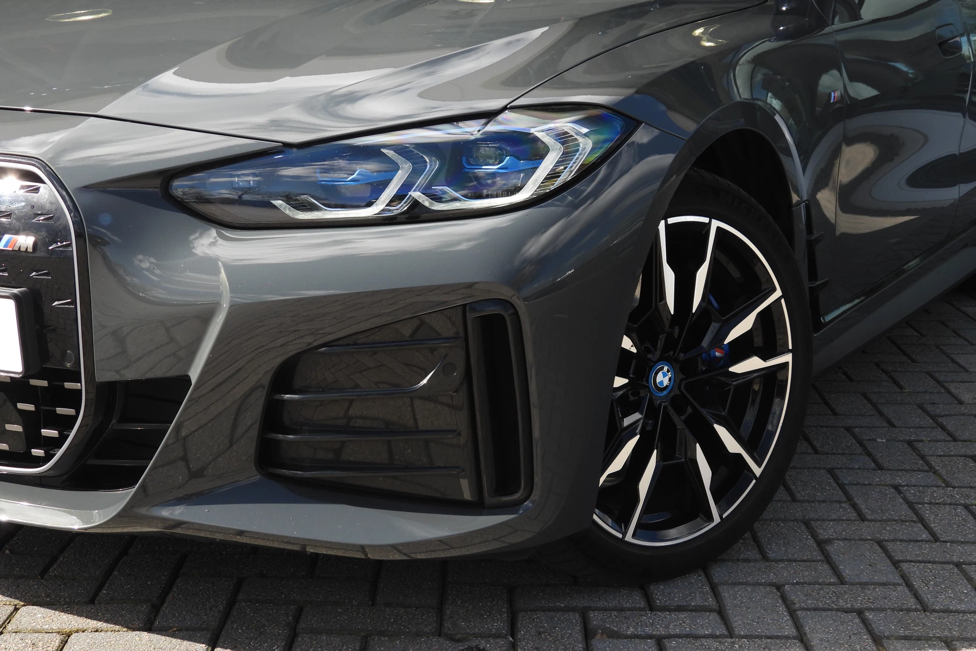 Hoofdafbeelding BMW i4