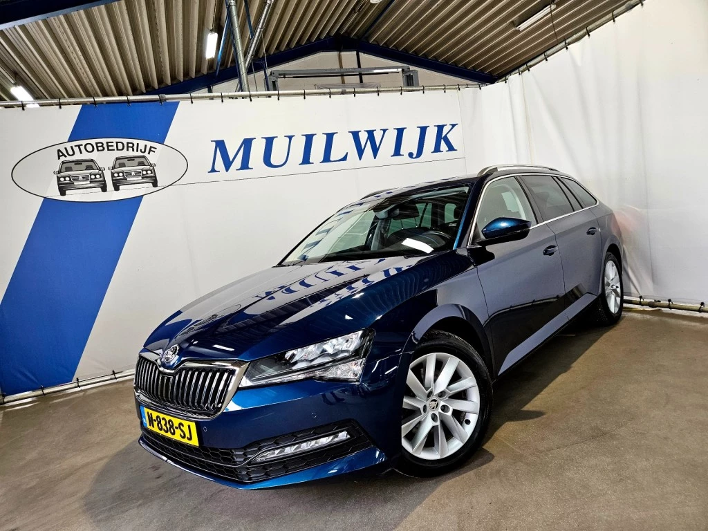 Hoofdafbeelding Škoda Superb