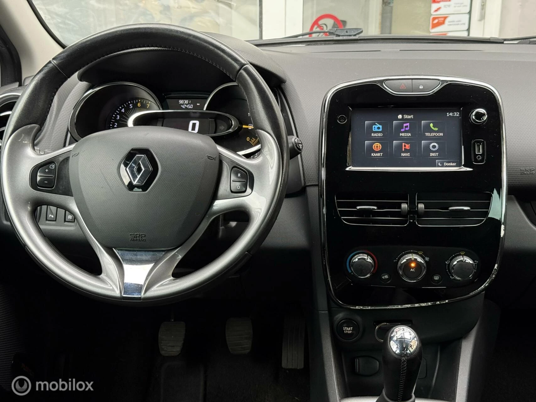 Hoofdafbeelding Renault Clio