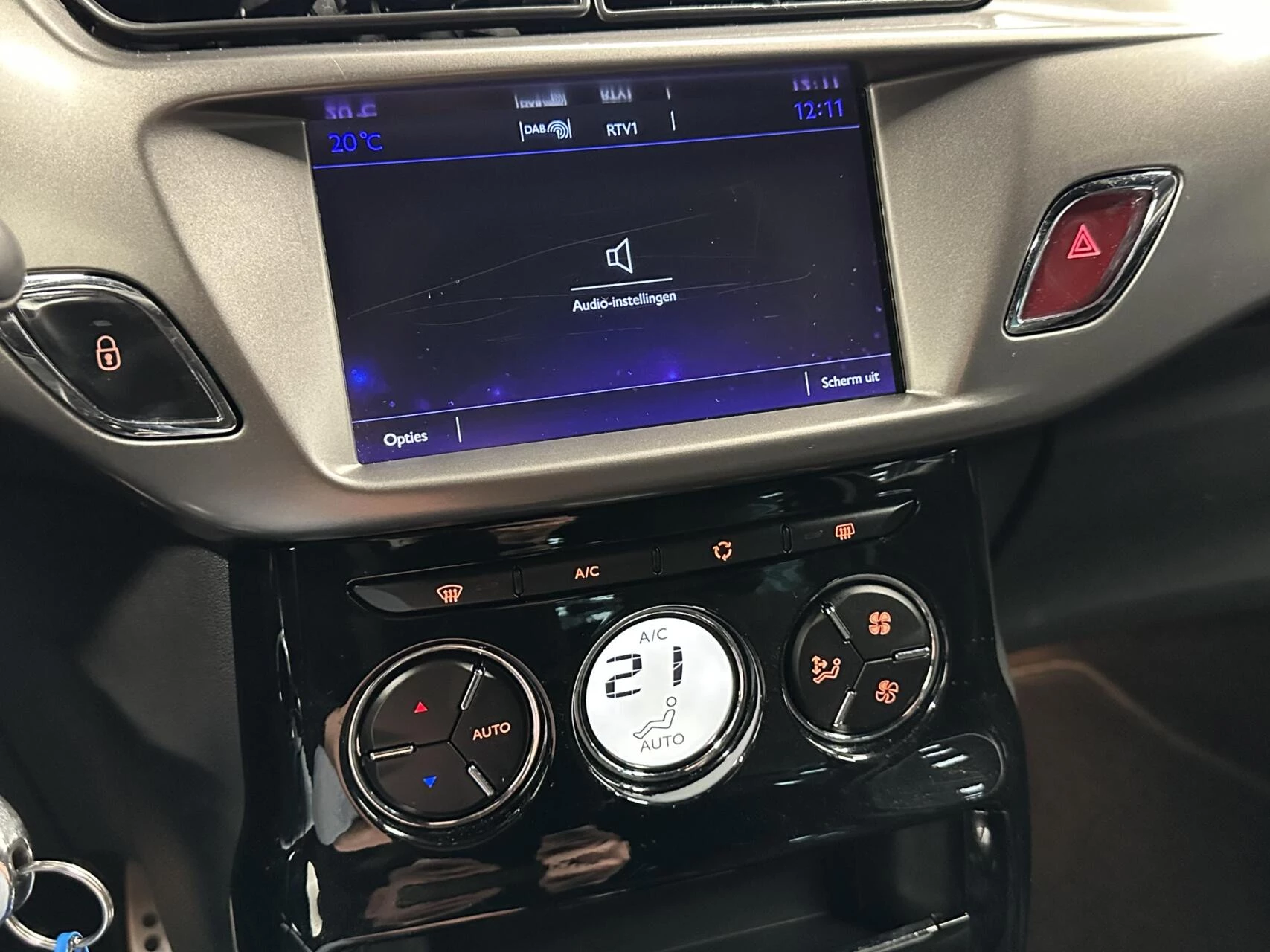 Hoofdafbeelding DS DS 3