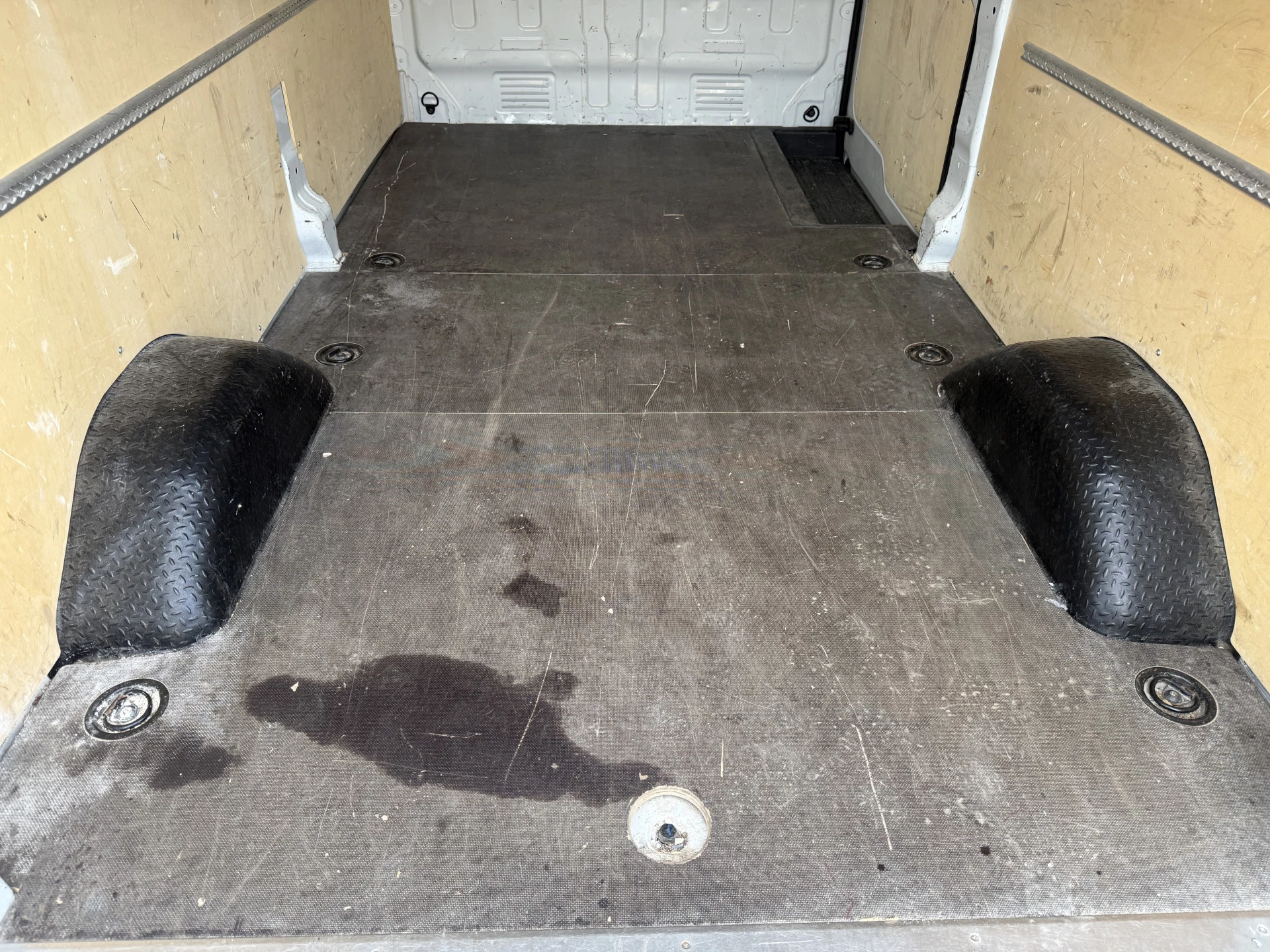 Hoofdafbeelding Maxus Deliver9