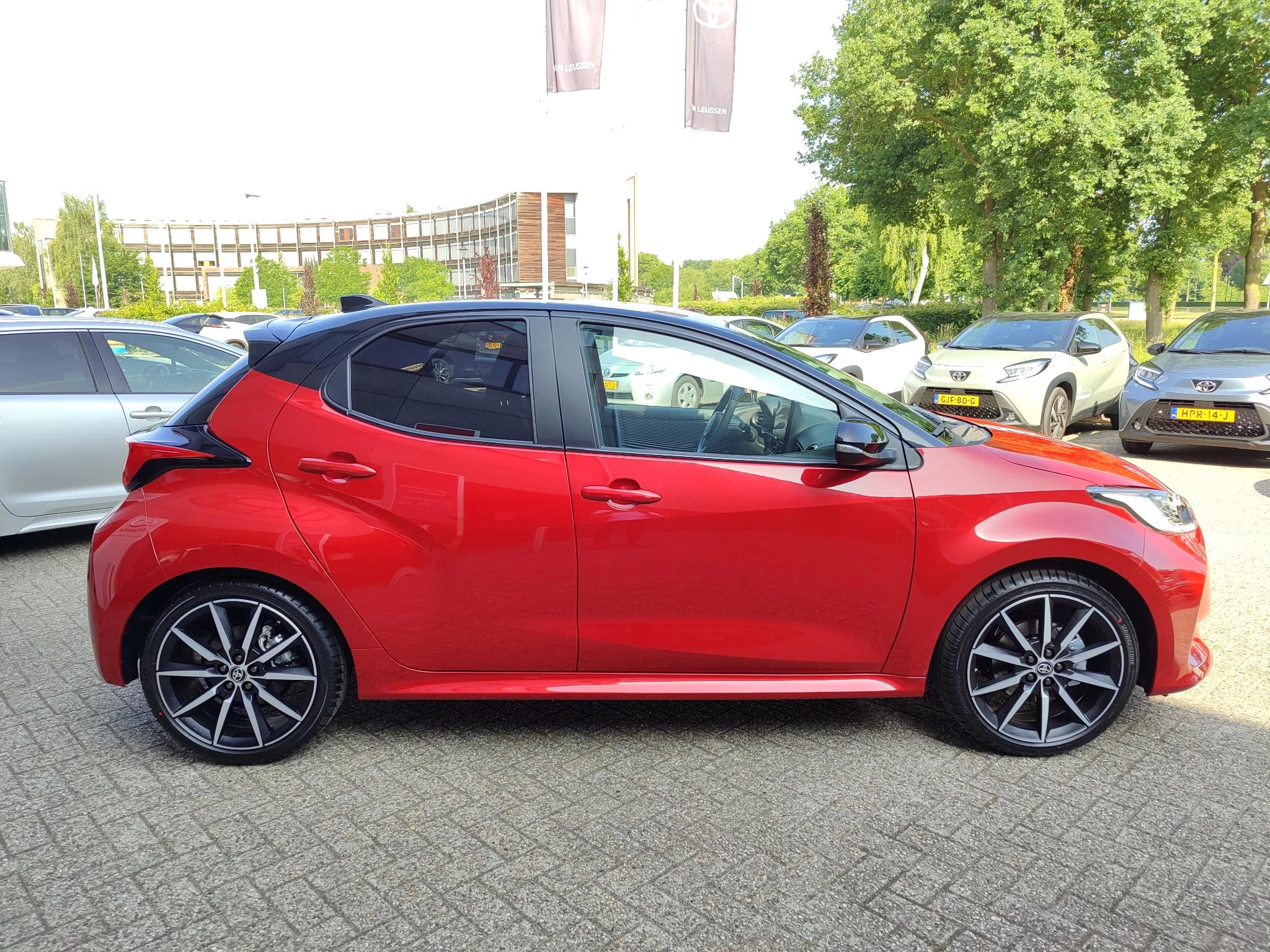 Hoofdafbeelding Toyota Yaris