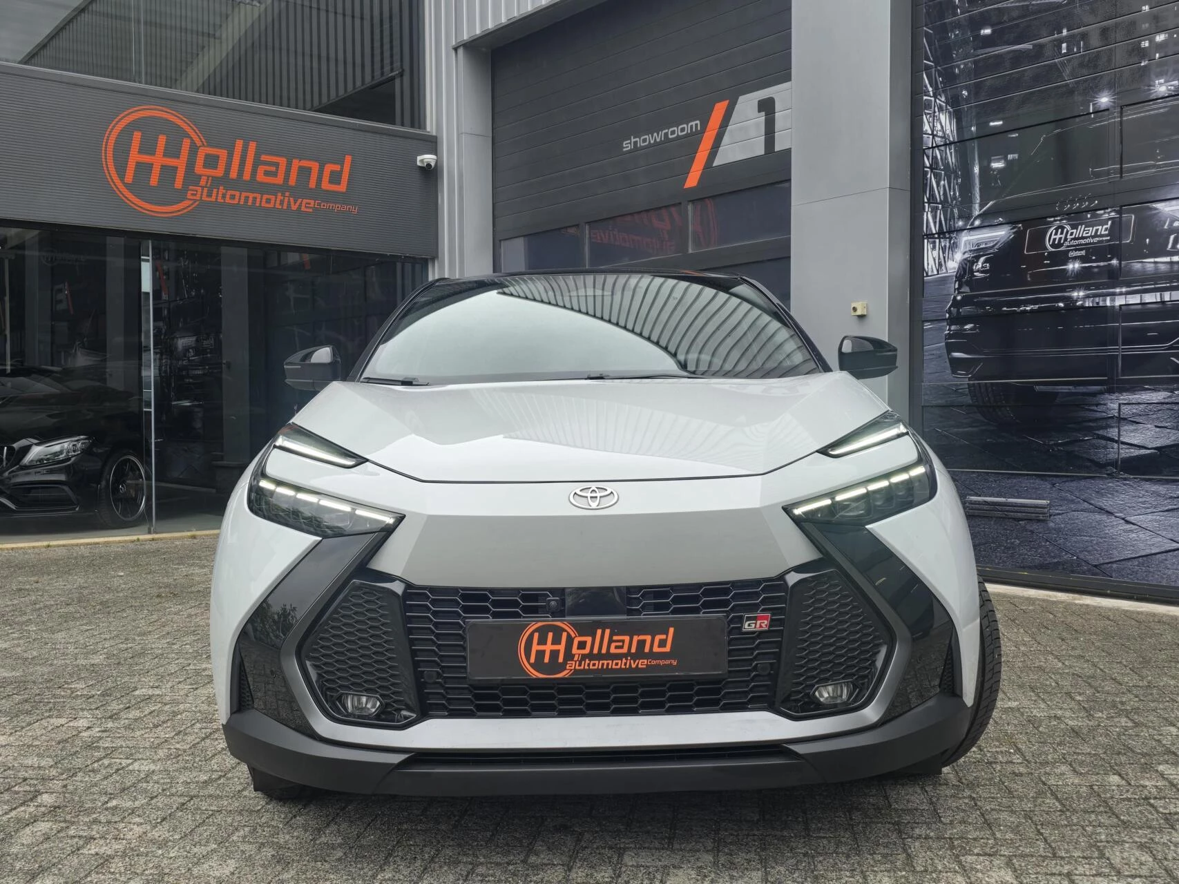 Hoofdafbeelding Toyota C-HR