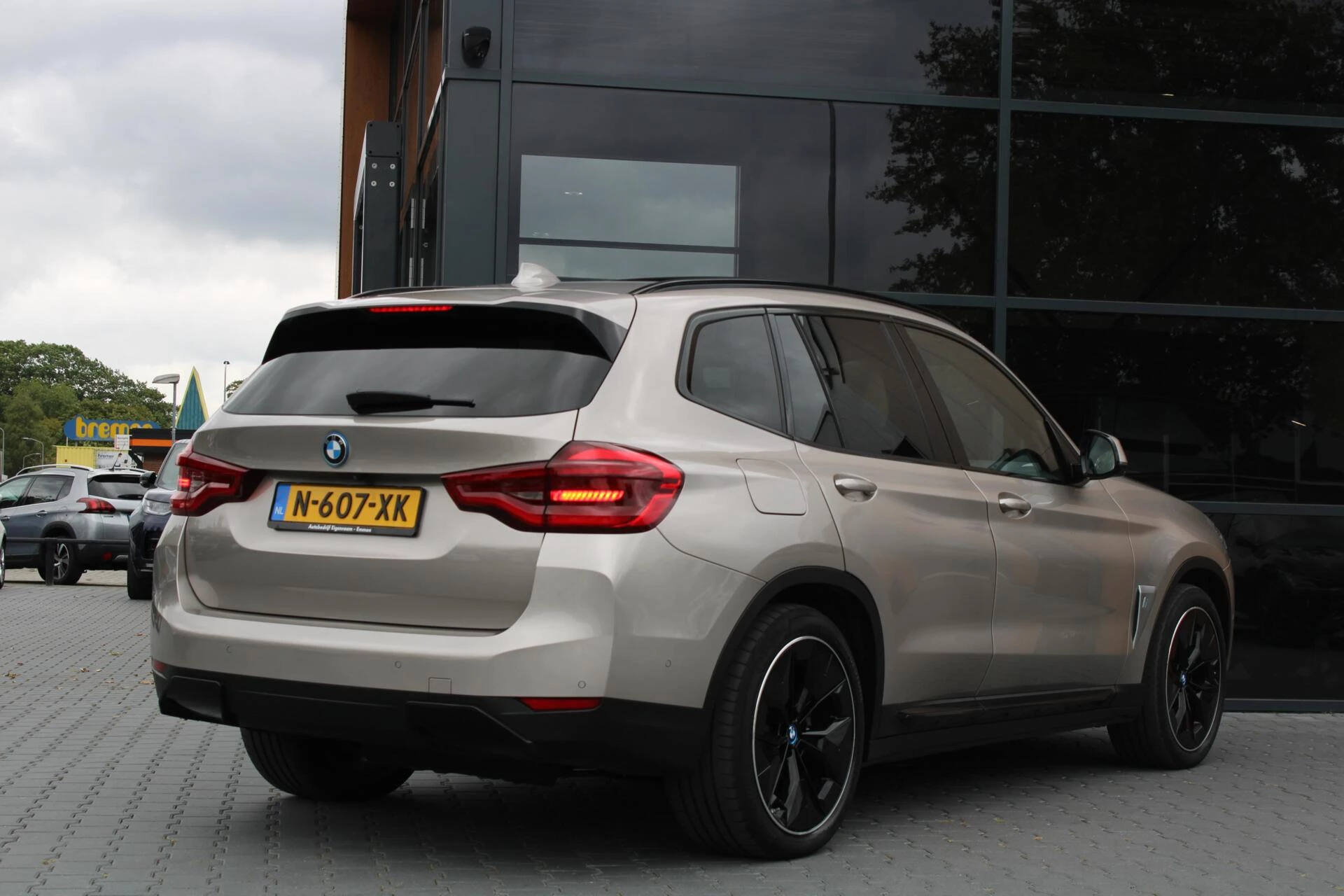 Hoofdafbeelding BMW iX3