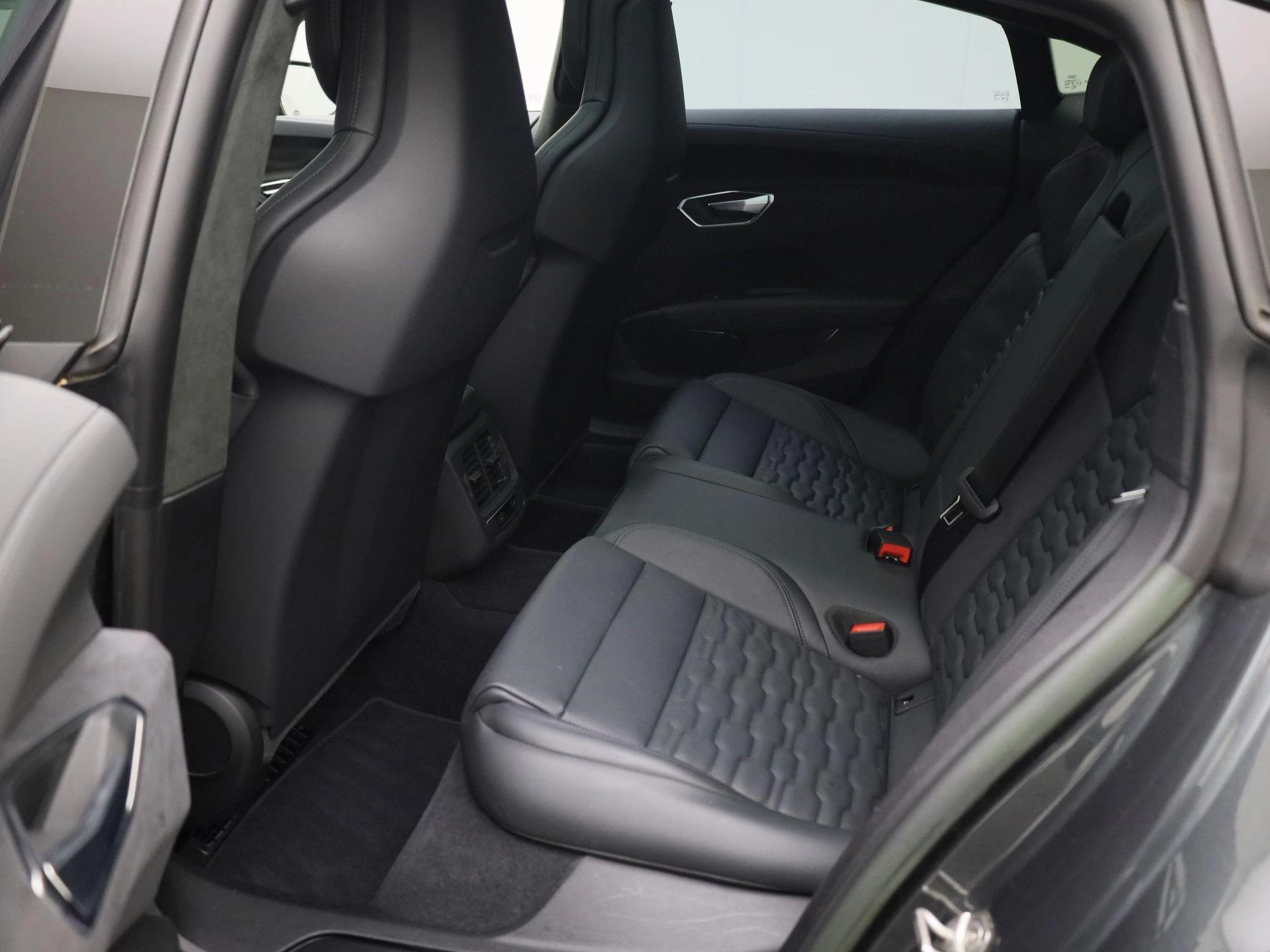 Hoofdafbeelding Audi e-tron GT