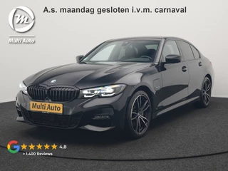 BMW 3 Serie 330e M Sport Plug In Hybrid 293pk Dealer O.H. PHEV | Adaptief Onderstel | Sfeerverlichting | Alcantara Sportstoelen Verwarmd | Virtual | Apple Carplay | Navigatie | Cruise Control | DAB | 19"L.M |