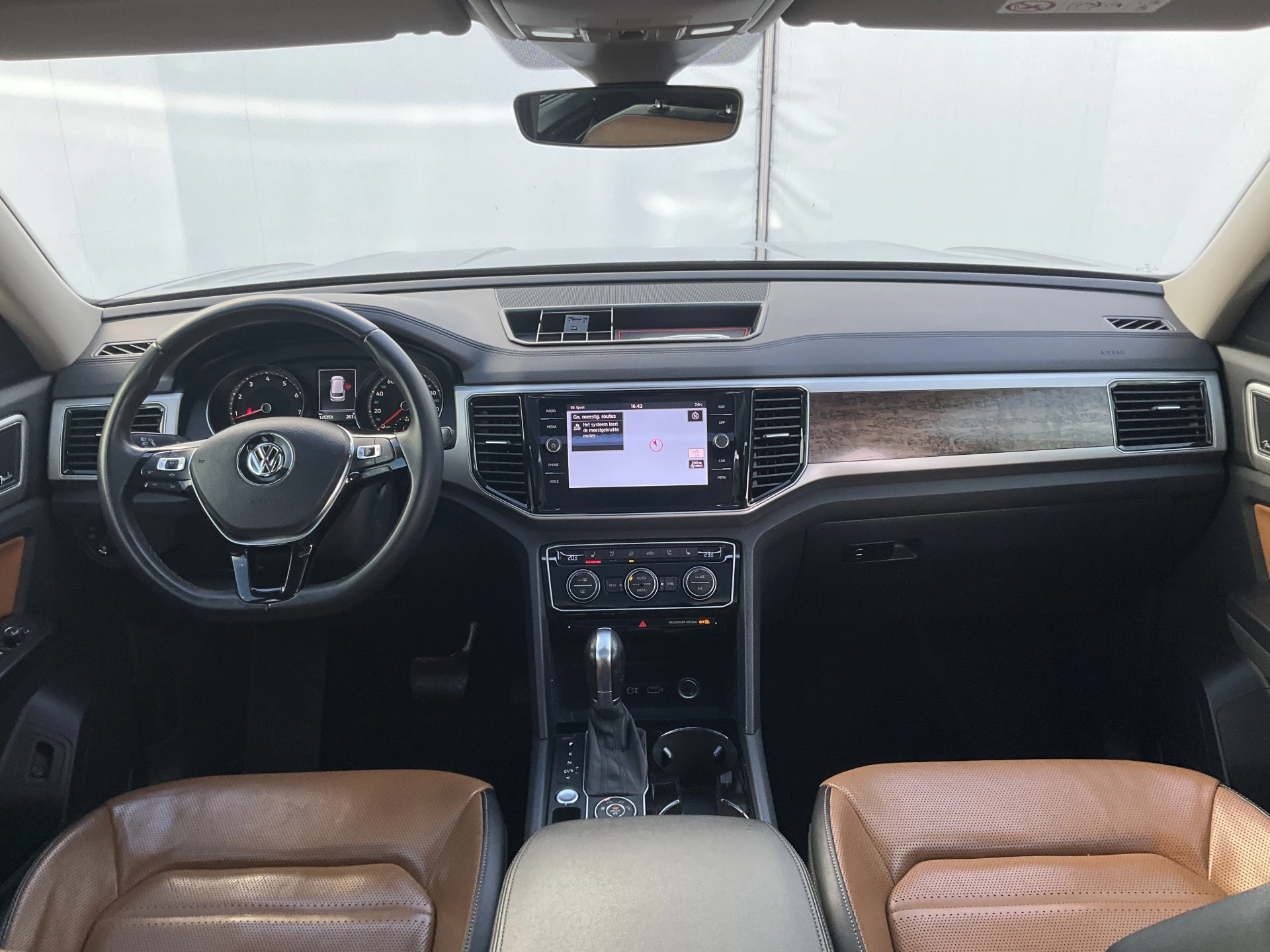 Hoofdafbeelding Volkswagen TERAMONT