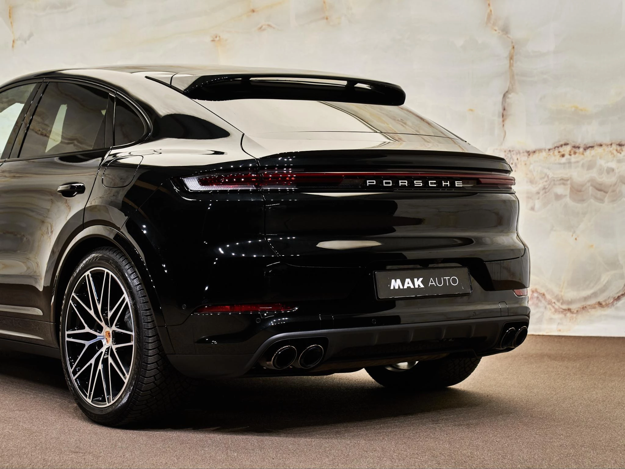 Hoofdafbeelding Porsche Cayenne