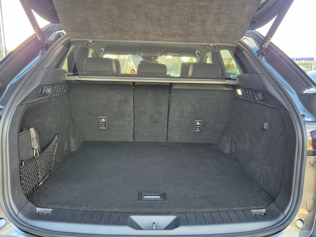 Hoofdafbeelding Mazda CX-60