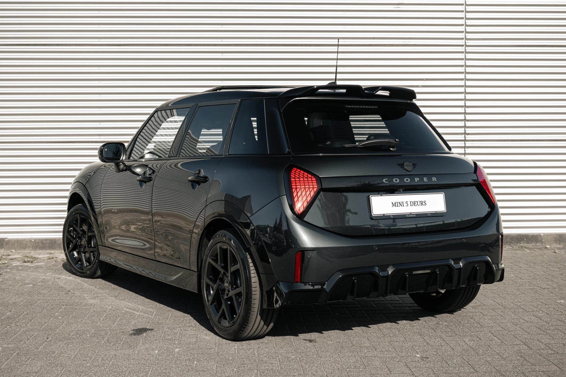 Hoofdafbeelding MINI 5-deurs