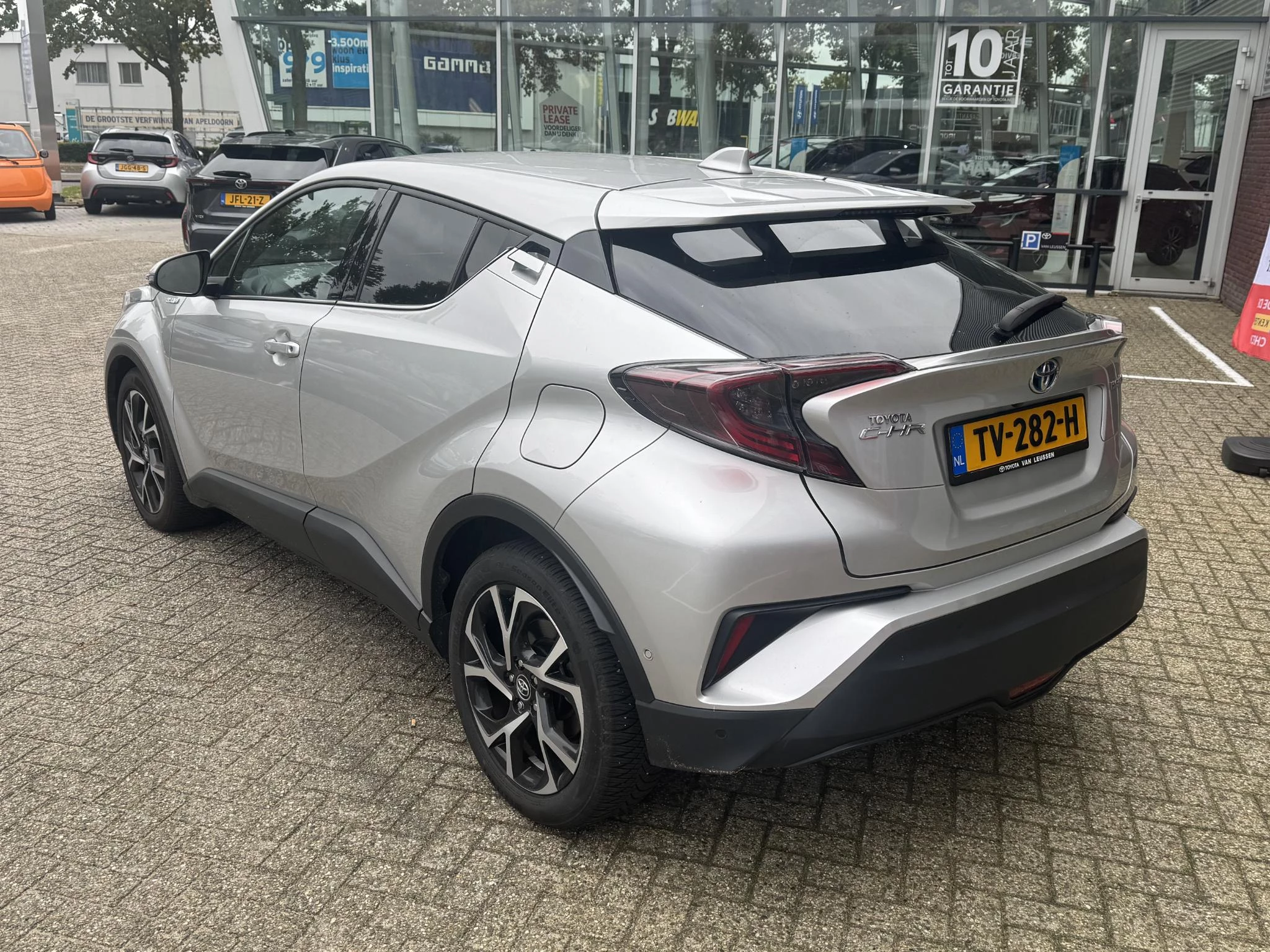 Hoofdafbeelding Toyota C-HR