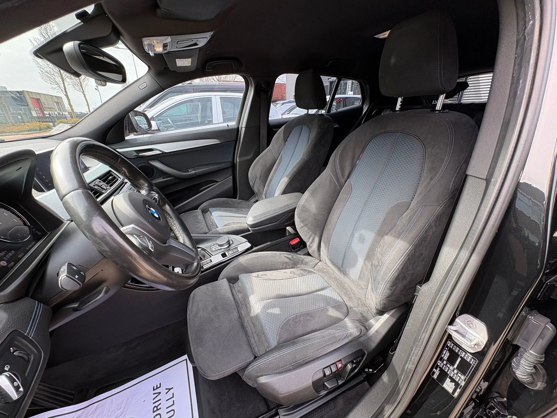 Hoofdafbeelding BMW X2