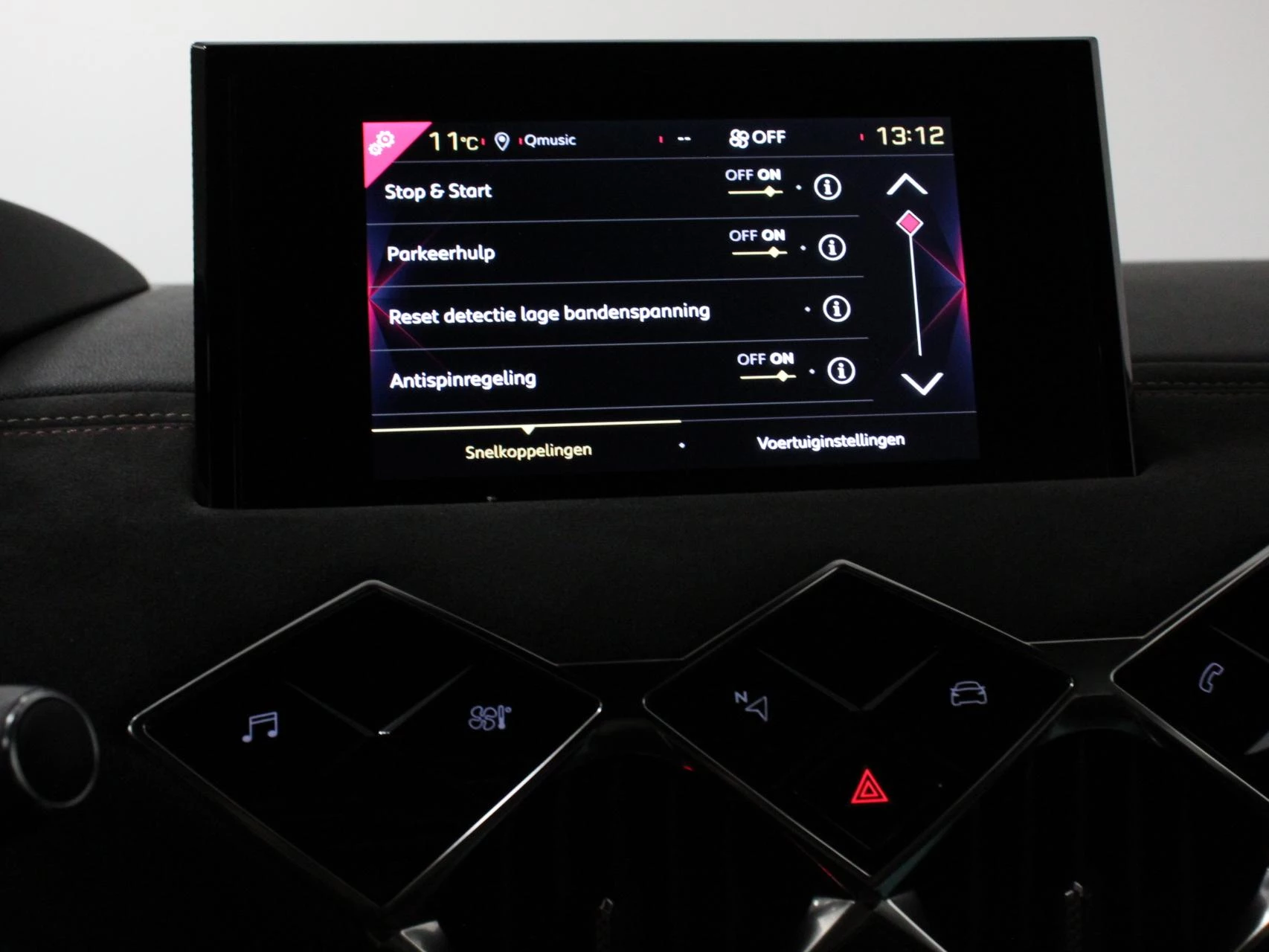 Hoofdafbeelding DS DS 3