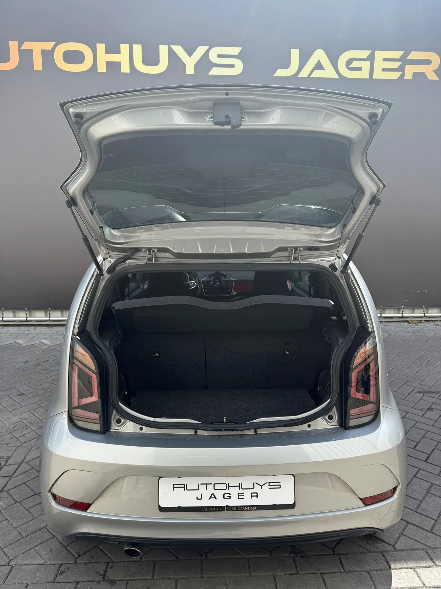 Hoofdafbeelding Volkswagen up!