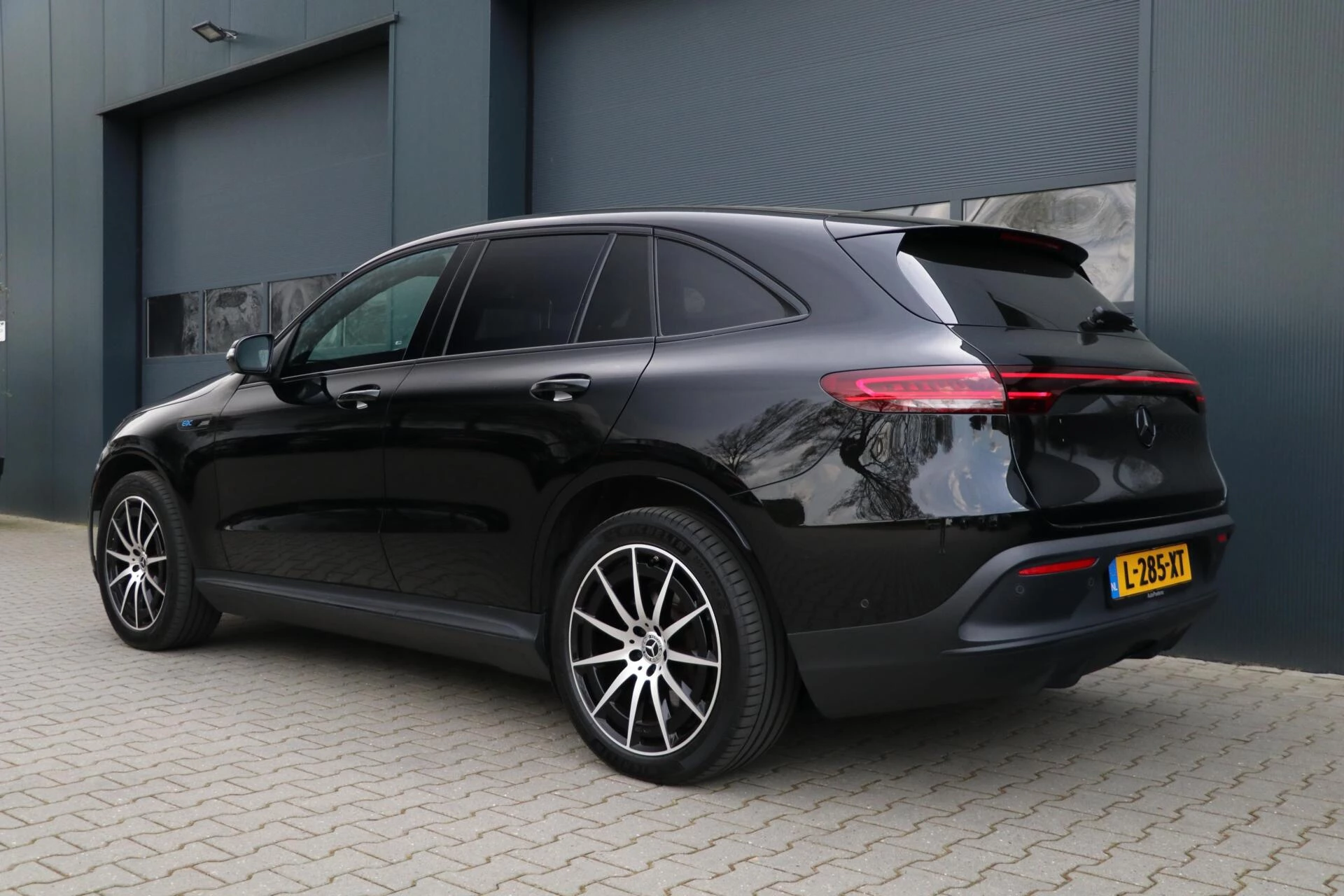 Hoofdafbeelding Mercedes-Benz EQC