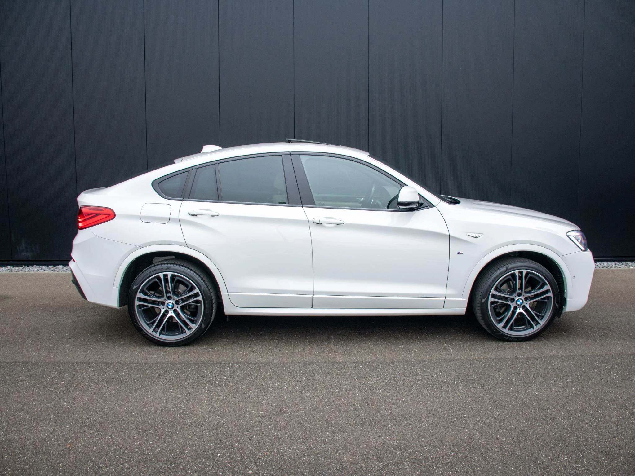 Hoofdafbeelding BMW X4