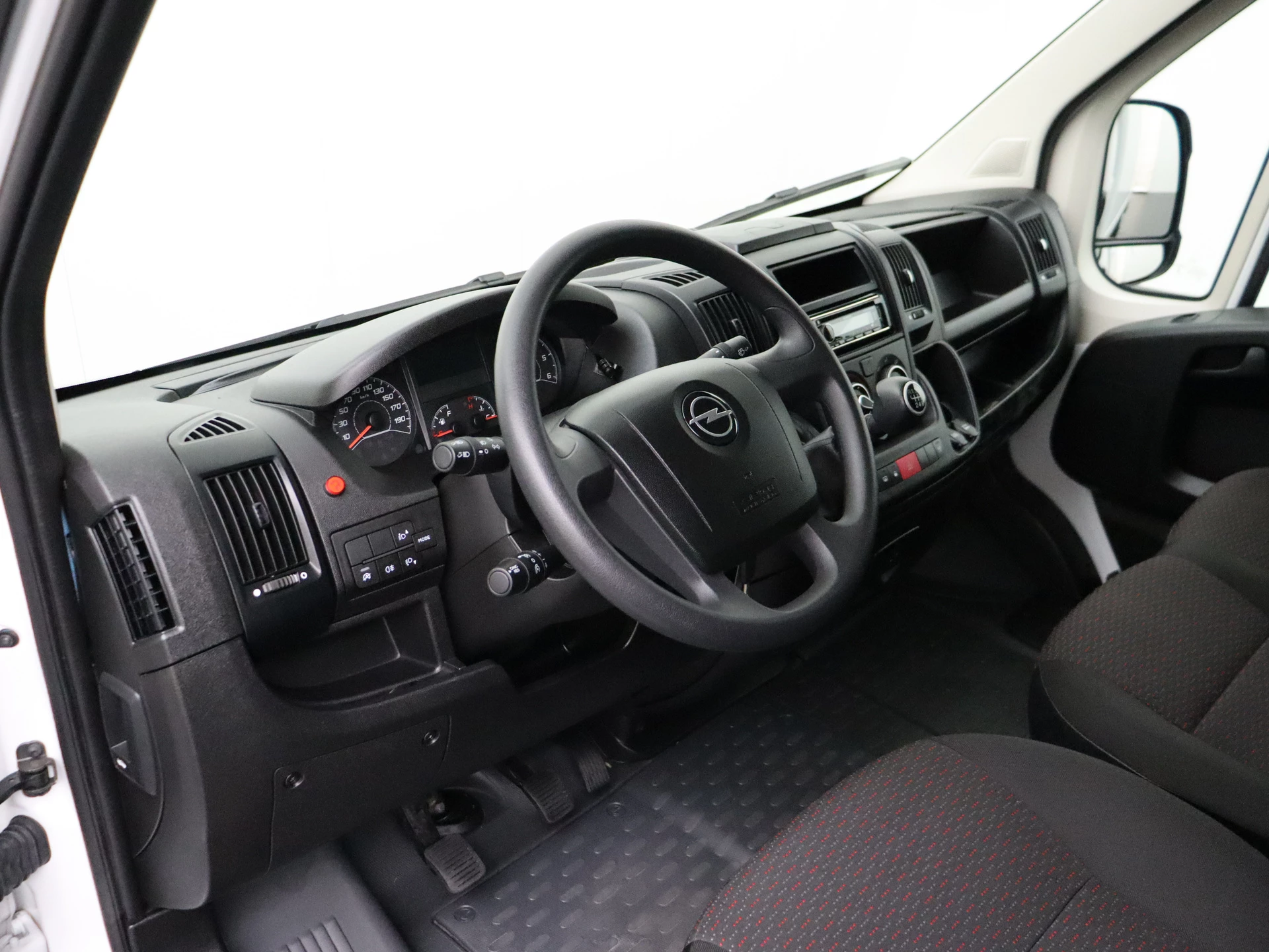 Hoofdafbeelding Opel Movano