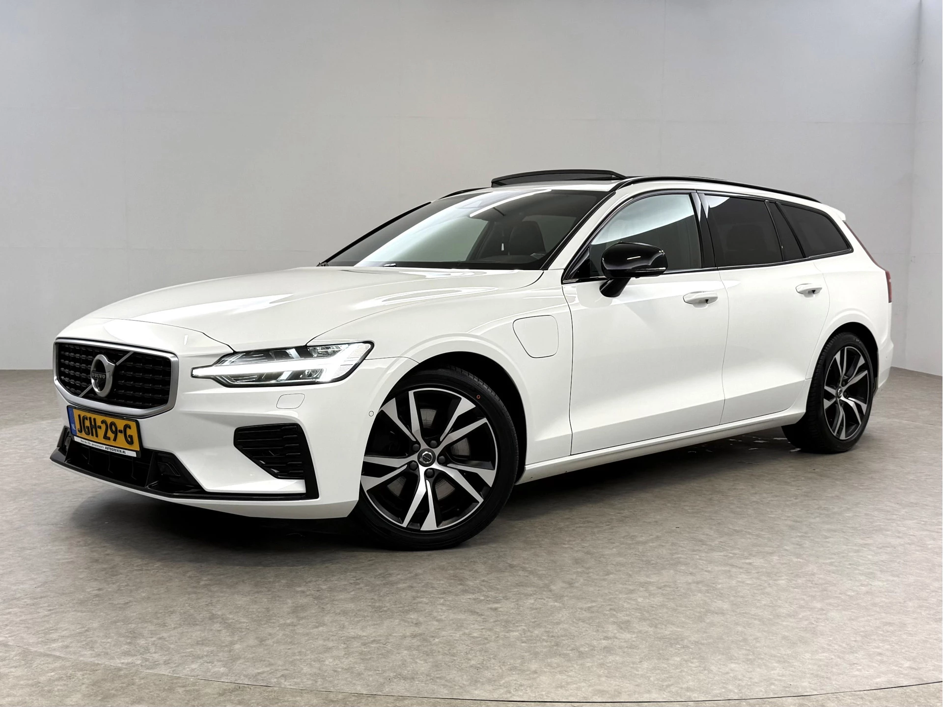 Hoofdafbeelding Volvo V60