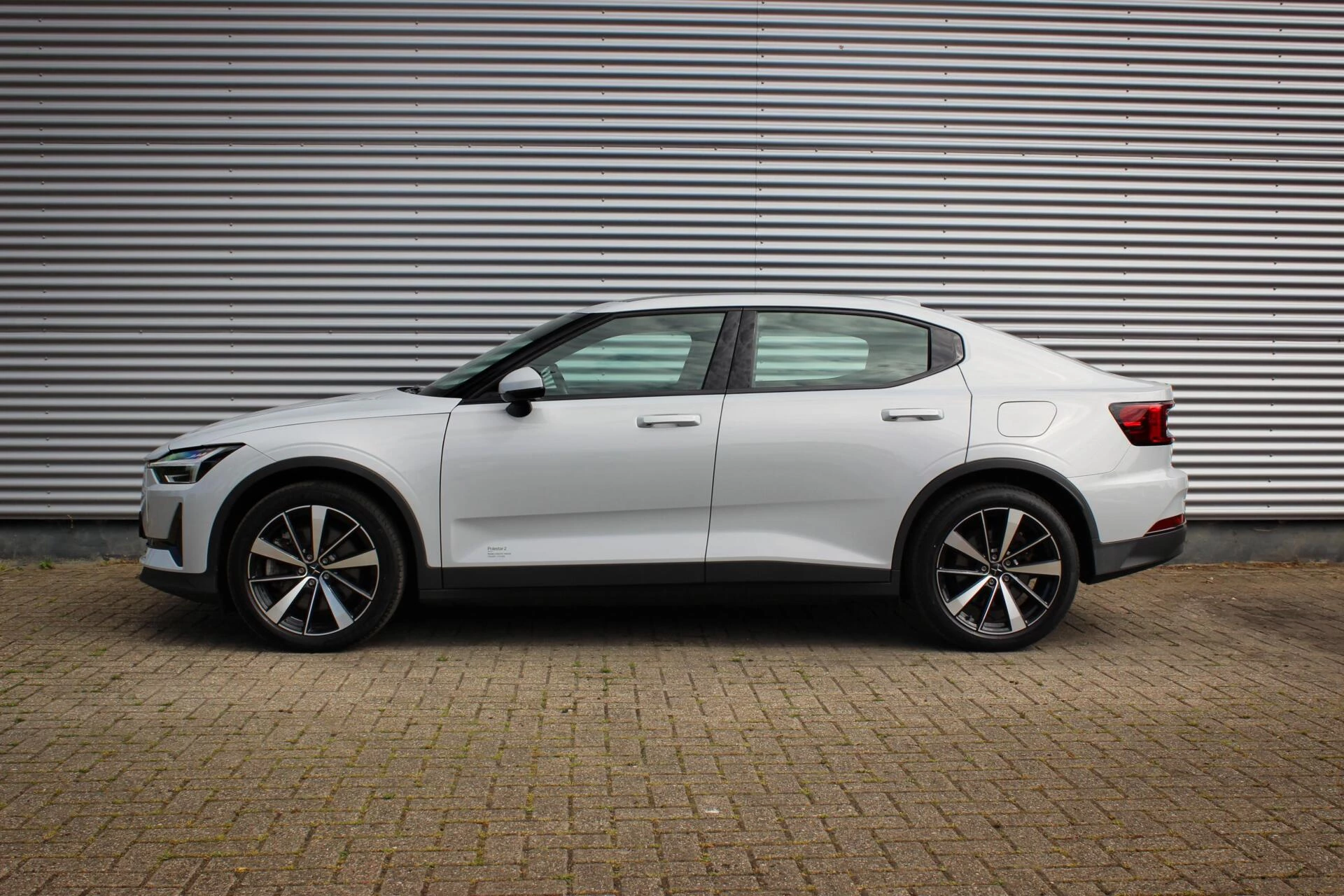 Hoofdafbeelding Polestar 2