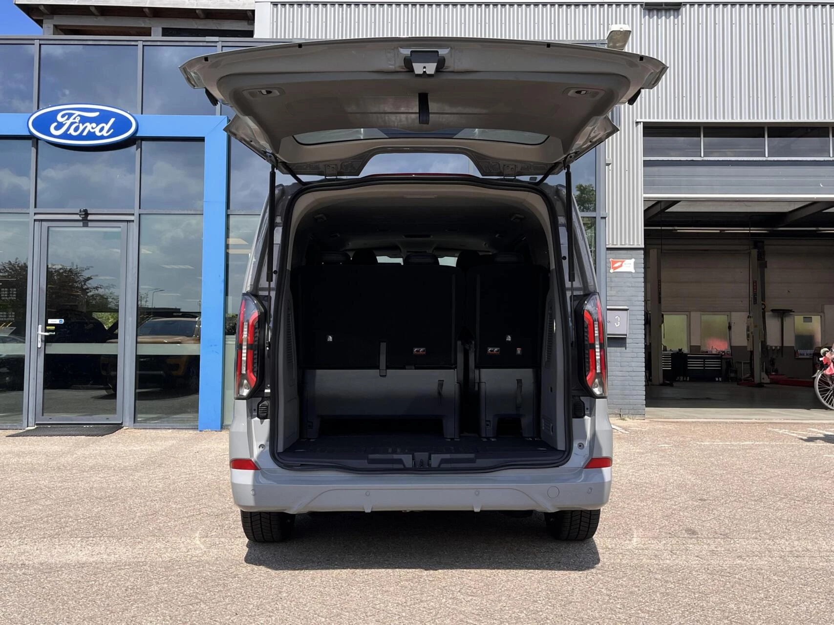 Hoofdafbeelding Ford Transit Custom