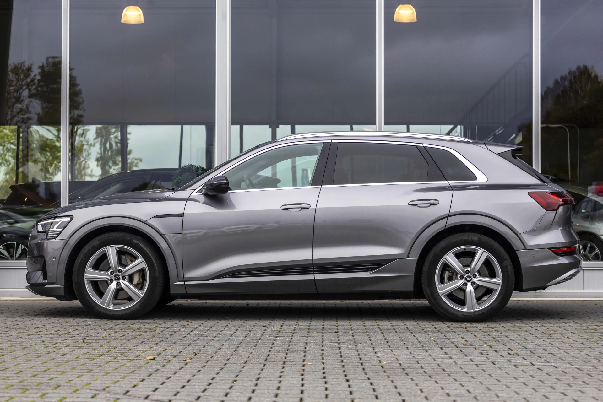 Hoofdafbeelding Audi e-tron