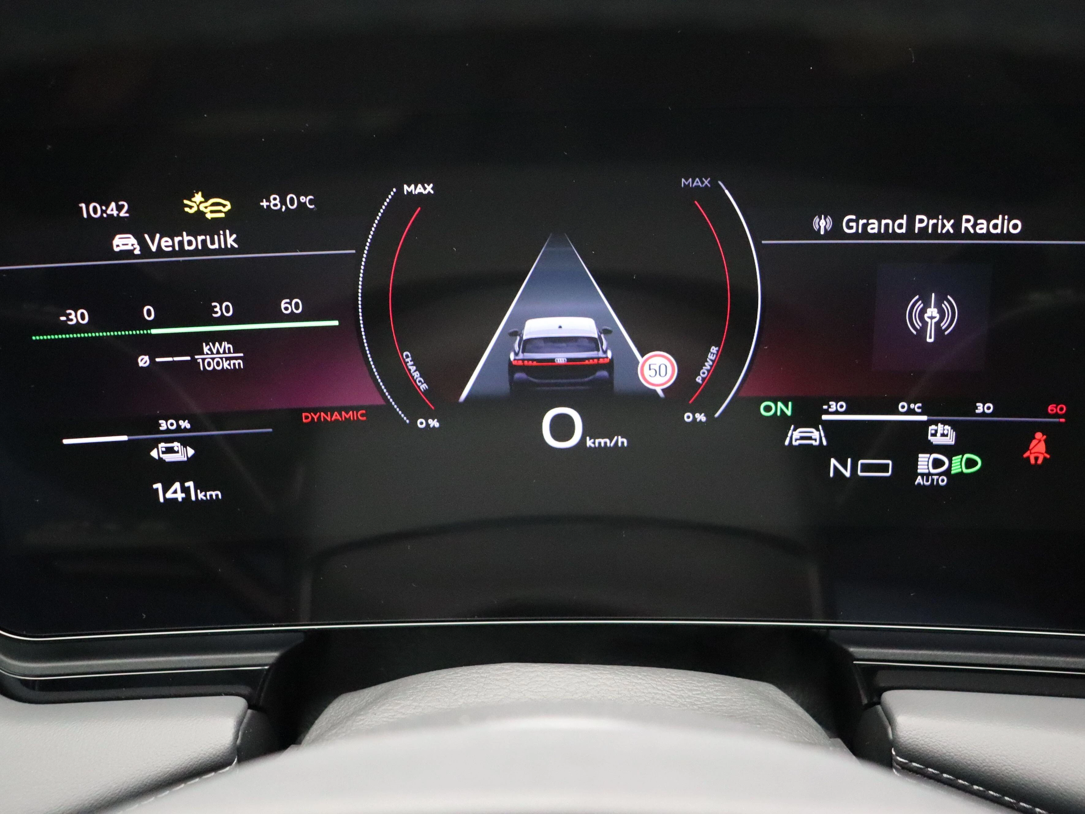 Hoofdafbeelding Audi A6 e-tron