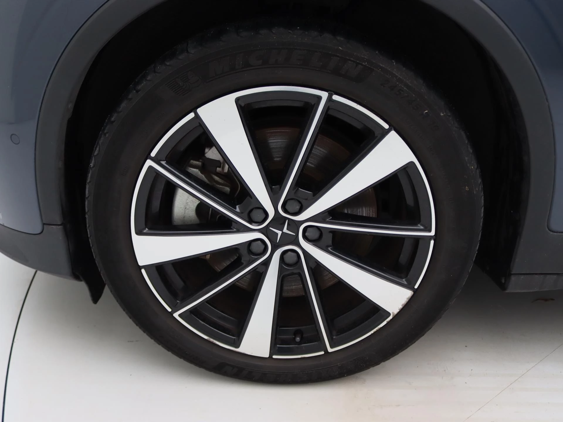 Hoofdafbeelding Polestar 2