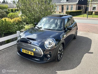 Mini Mini Electric Yours Camden 33kwh PANORAMDAK ACHTERUITRIJ CAMERA SPORTSTOELEN LED KOPLAMPEN ZEER MOOI!!