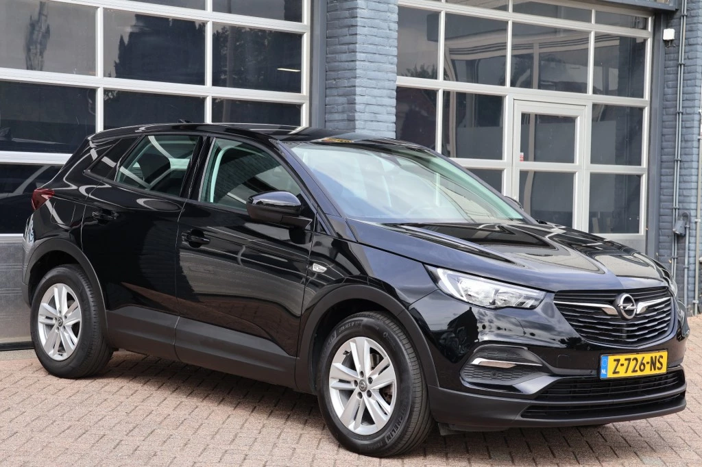 Hoofdafbeelding Opel Grandland X