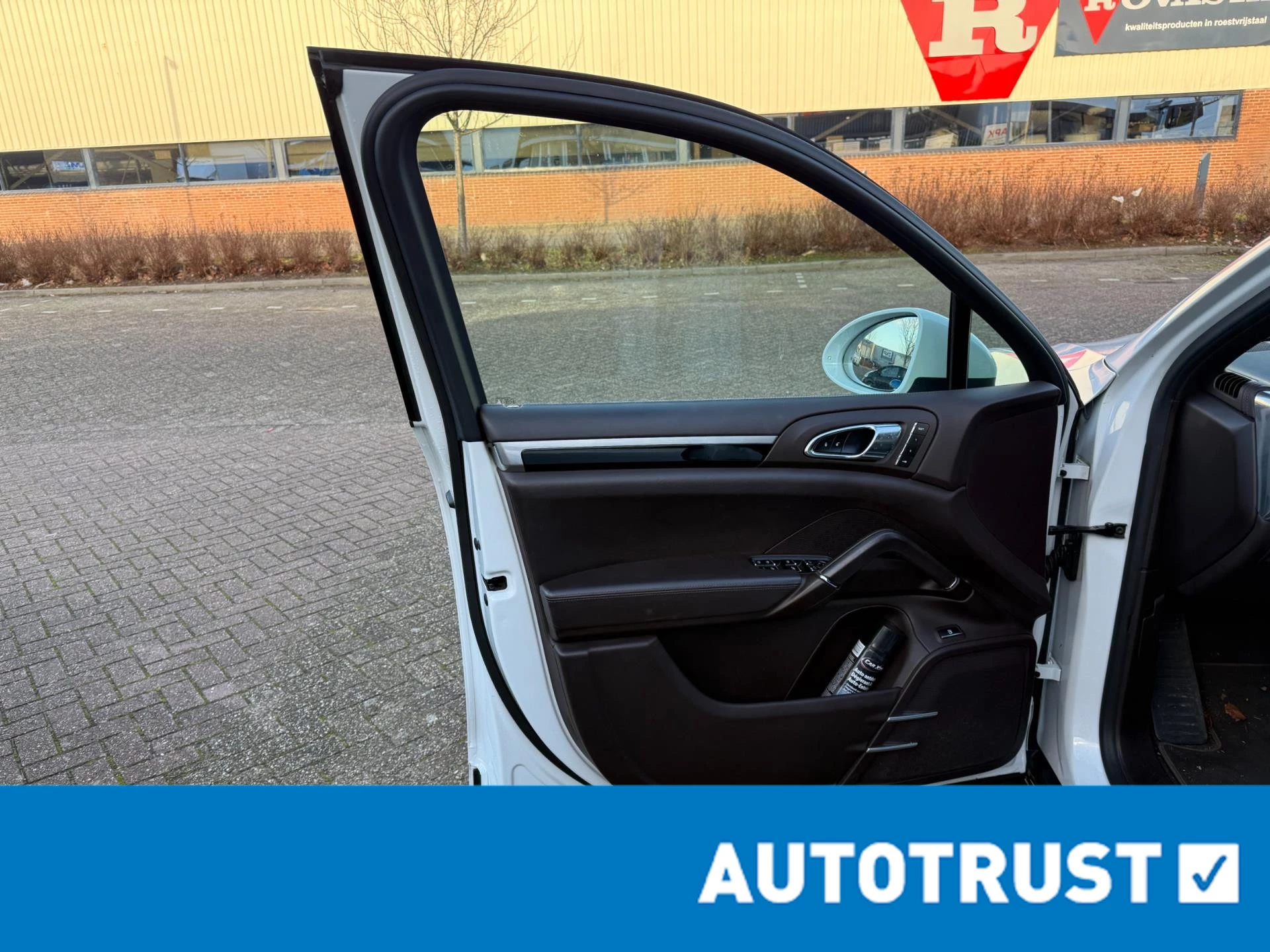 Hoofdafbeelding Porsche Cayenne